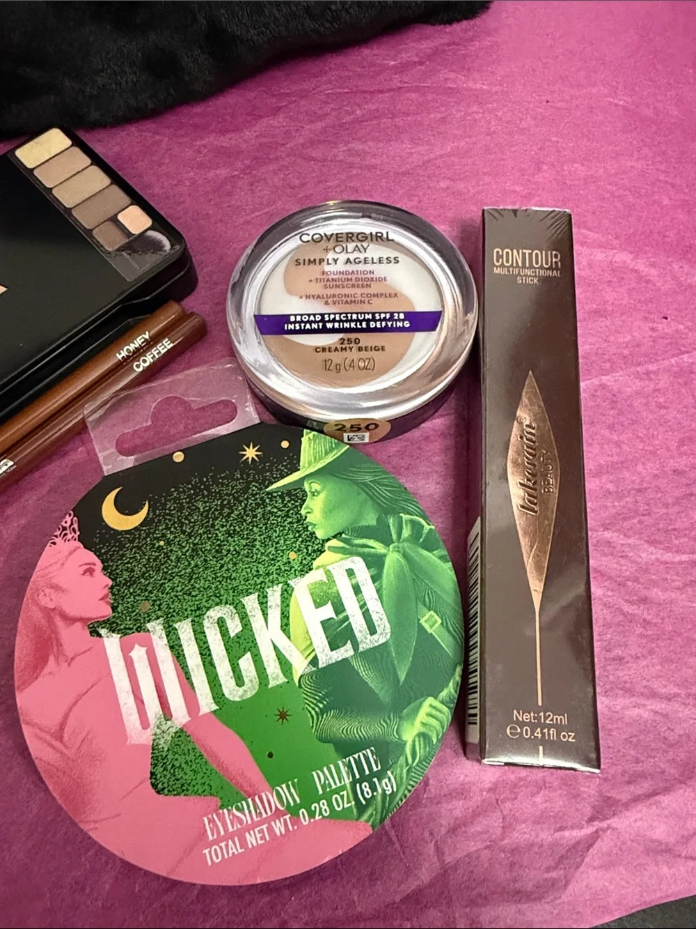 Wicked Eyeshadow Palette & Contour Makeup Set NEW